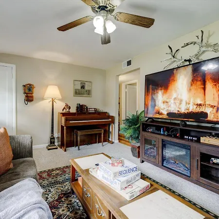 Mid-Century Brick Bungalow Home Evansville Extérieur photo