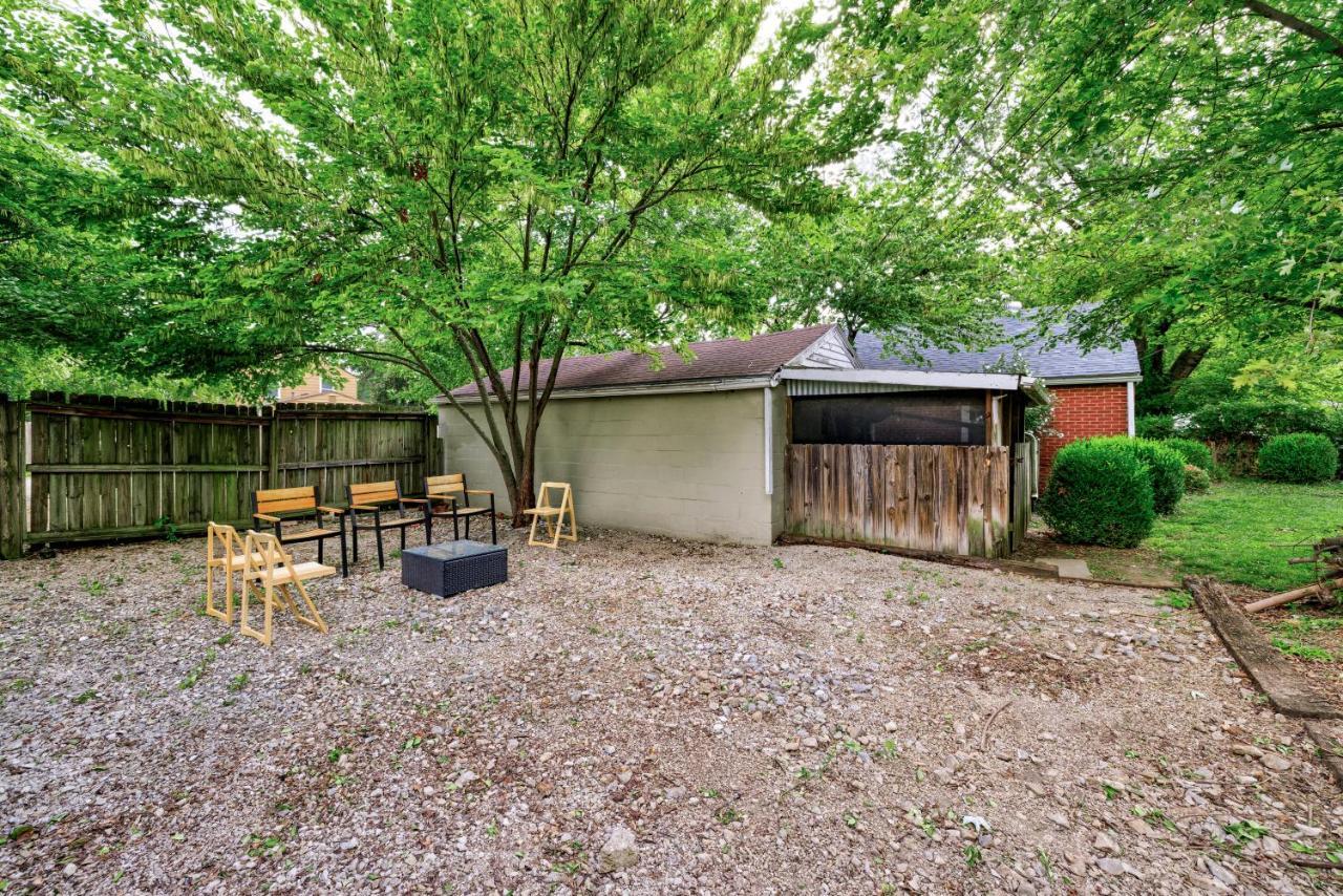 Mid-century Brick